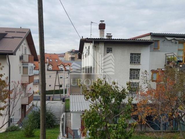 House Gračani, Podsljeme, 100m2