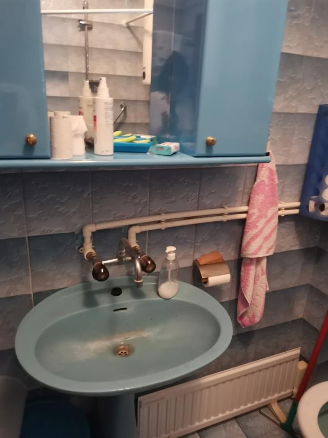 BARAJEVO BARAJEVO 209m2 , 9a , 149500e