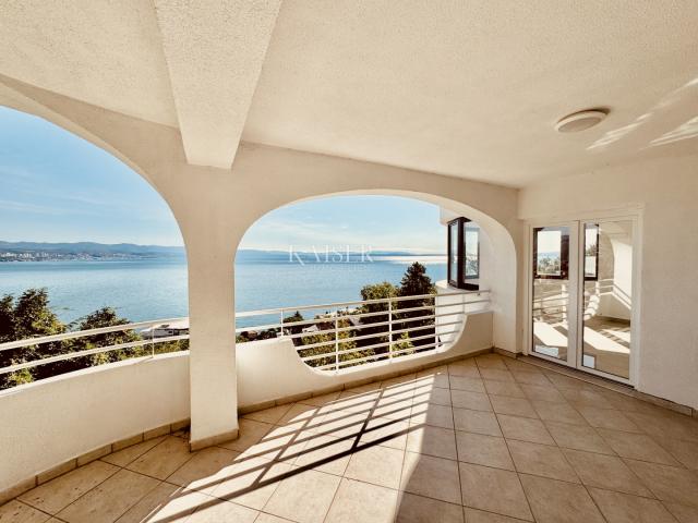 Opatija - Comfortable 2 bedroom apartment with a fantastic view