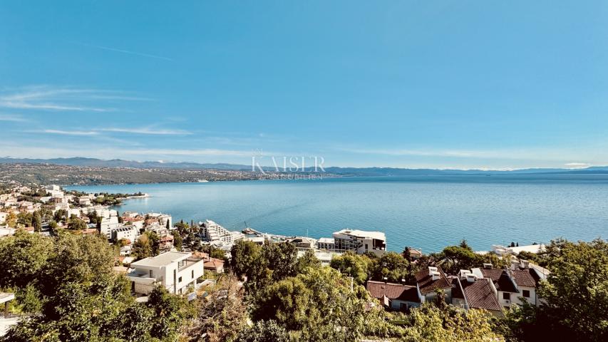 Opatija - Two-storey apartment with 4 bedrooms and fantastic view