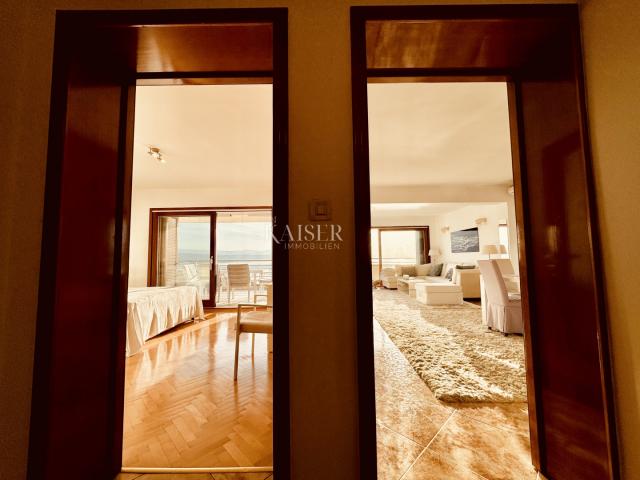 Opatija - Two-storey apartment with 4 bedrooms and fantastic view