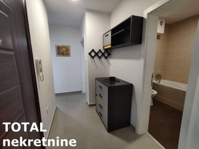 3 Trosoban stan NOVI SAD, 82400€