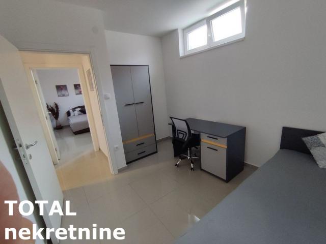 3 Trosoban stan NOVI SAD, 82400€