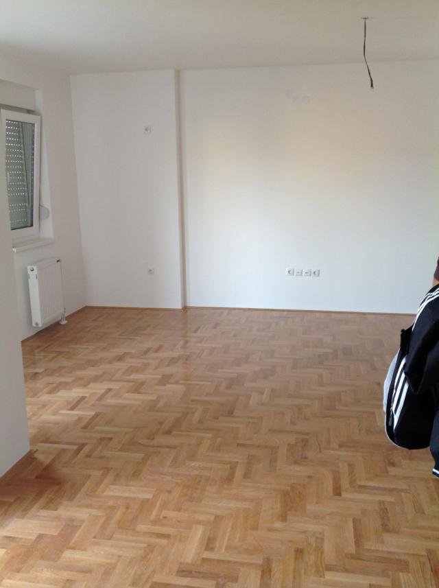 NOVI SAD - TELEP - 70. 00 m2