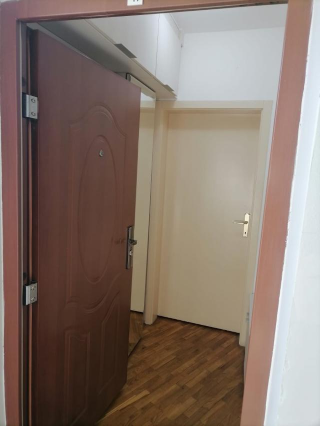 NOVI SAD - SALAJKA - 71. 00 m2