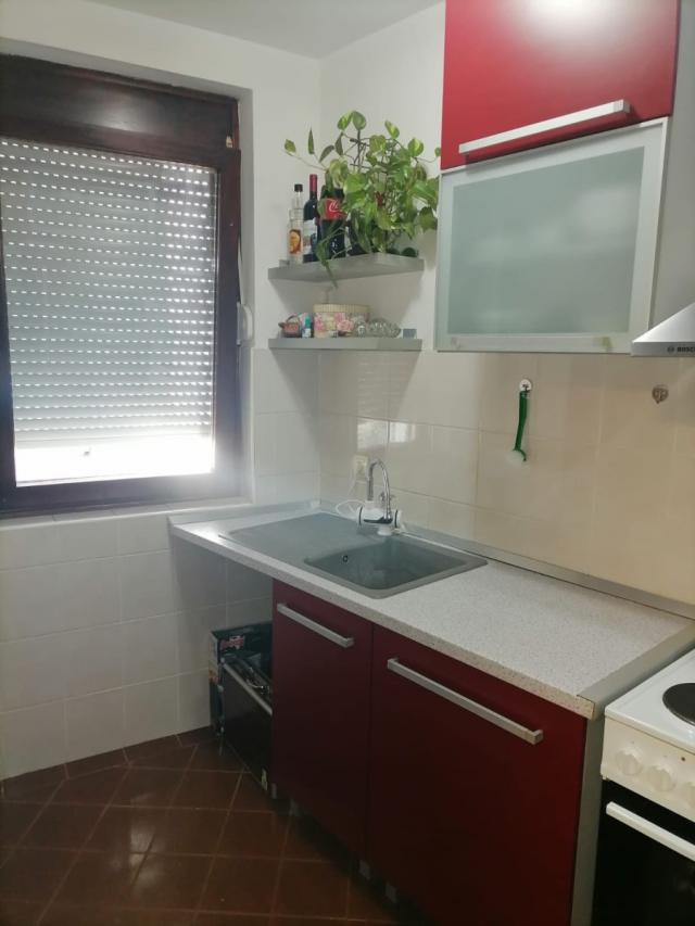 NOVI SAD - SALAJKA - 71. 00 m2