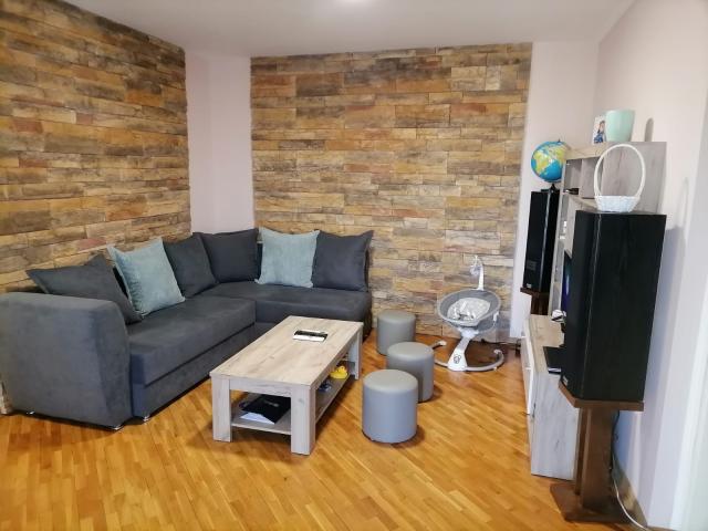 NOVI SAD - SALAJKA - 71. 00 m2