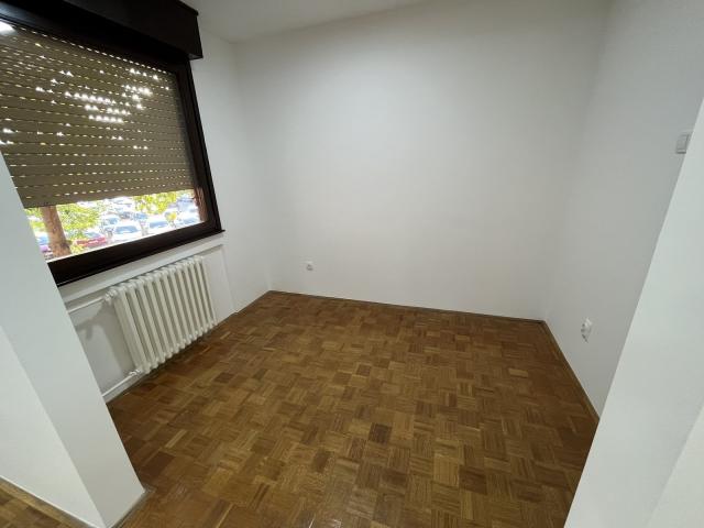 NOVI SAD - BULEVAR - 75. 00 m2