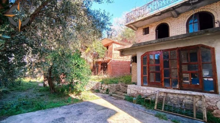 Two houses for sale in Brca,Sutomore