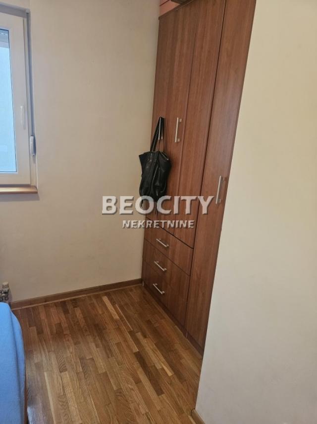 Zvezdara, Dimitrija Tucovića, Vojvode Savatija, 1. 5, 32m2, 450EUR