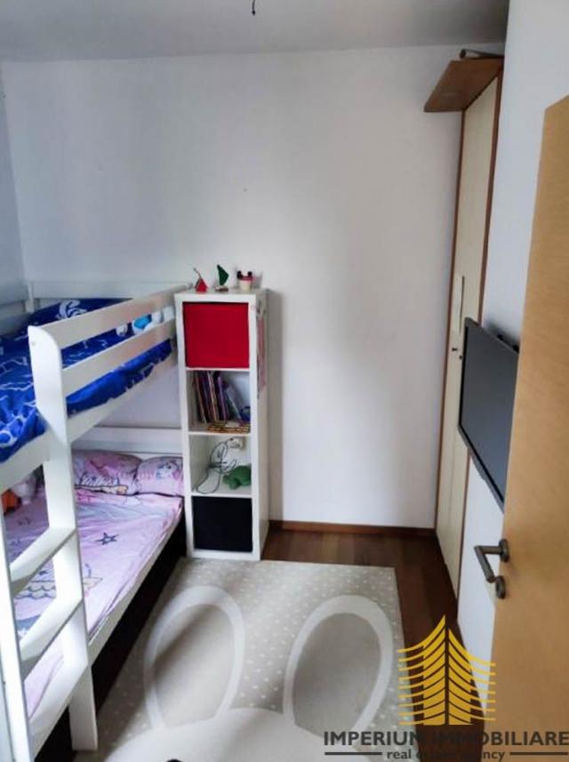 Trosobni stan u novogradnji ( Jaruščica 70 m2 + 2 GPM ) , Prodaja