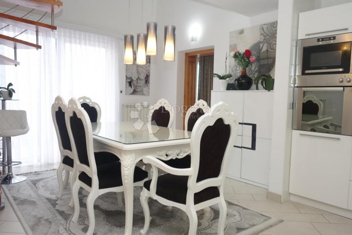 Wohnung Crikvenica, 169,59m2