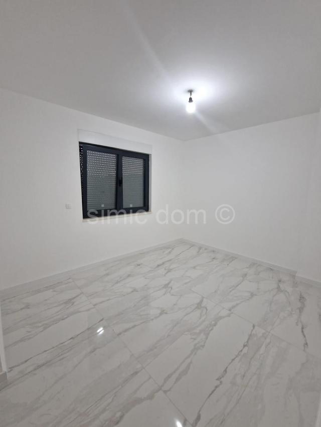 Penthouse apartman u novogradnji blizu mora, Čiovo