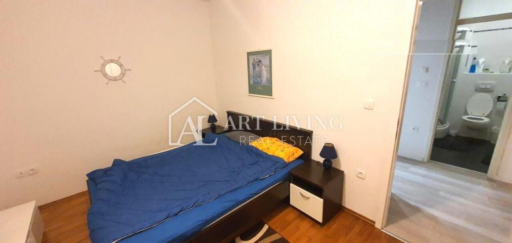 Istria, Umag - attractive apartment on the ground floor, 400 m from the sea and the city center