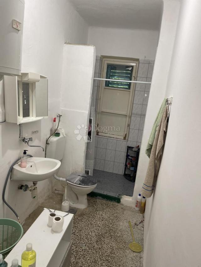 Flat Njivice, Šibenik, 72m2