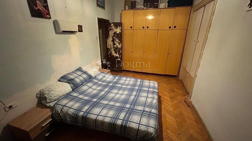 Pula center apartment 55m2 + garage, basement and storage room