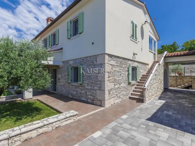 Labin - Rustikale Villa mit Meerblick, 260 m2