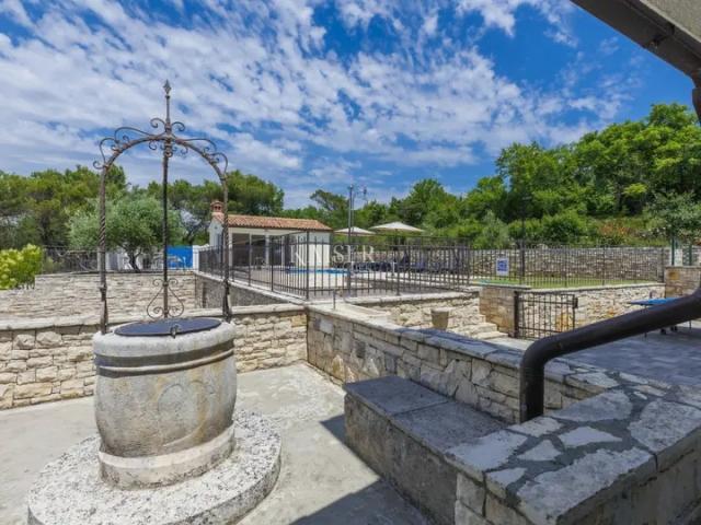 Labin - Rustikale Villa mit Meerblick, 260 m2