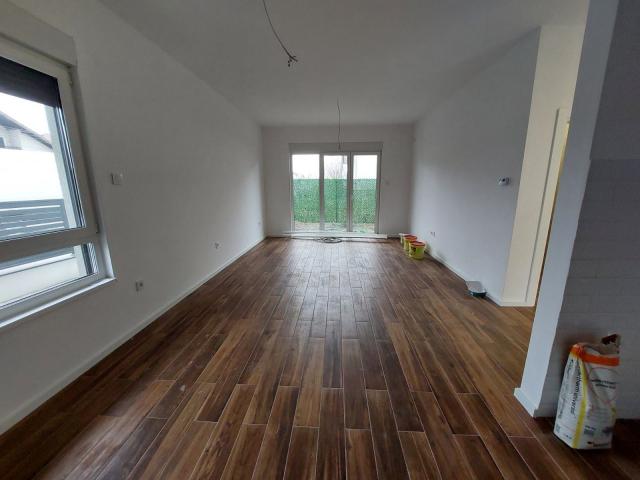 NOVI SAD - KLISA - 114. 30 m2