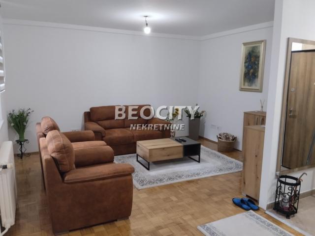 Novi Sad, Liman 2, Bulevar cara Lazara , 2. 5, 62m2, 700EUR LUX RENOVIRAN!