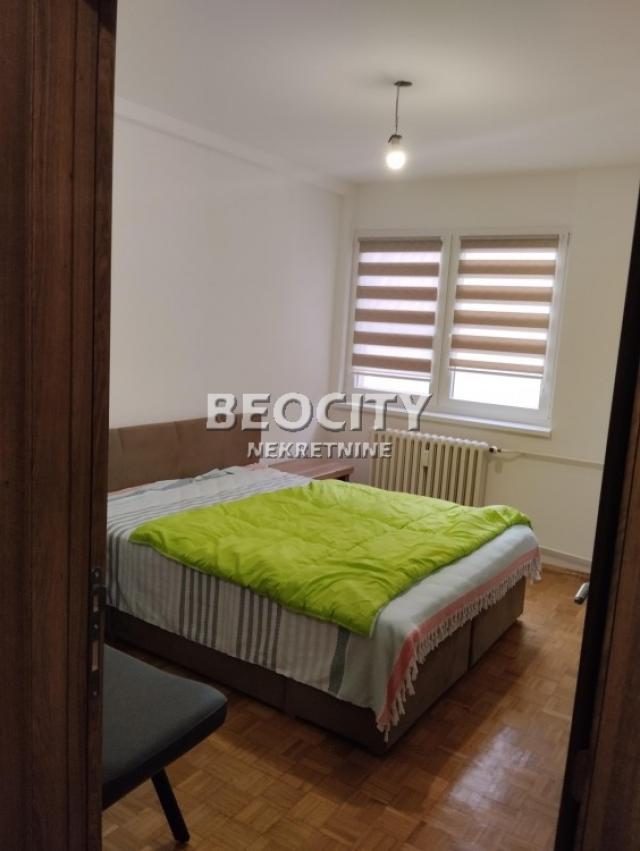 Novi Sad, Liman 2, Bulevar cara Lazara , 2. 5, 62m2, 700EUR LUX RENOVIRAN!