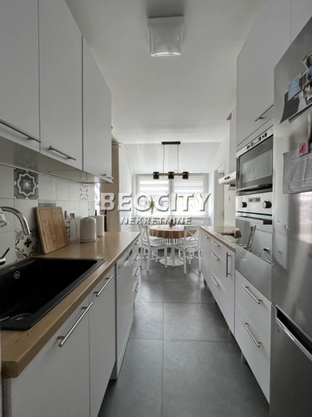 Novi Sad, Liman 3, Balzakova, 3. 0, 77m2, 170000EUR