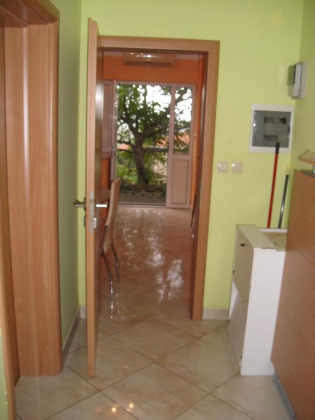 ISLAND OF KRK, CITY OF KRK (surroundings) - Floor of a house with 3 apartments