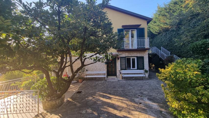 House Veprinac, Opatija - Okolica, 240m2