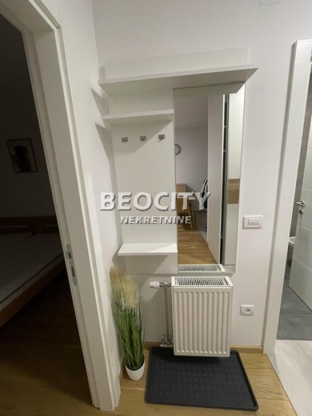 Novi Sad, Grbavica, Doza Djerđa, 2. 0, 40m2, 500EUR