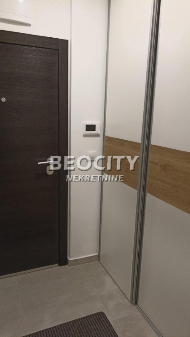 Novi Sad, Grbavica, Doza Djerđa, 2. 0, 40m2, 500EUR