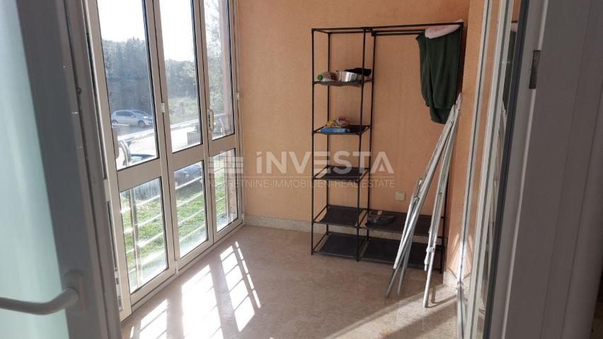 Rovinj area, renovated apartment on the 1st floor