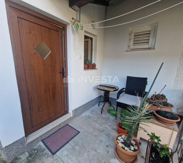 Pula center, ground floor apartment