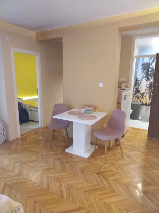 NOVI SAD - BULEVAR - 40. 00 m2