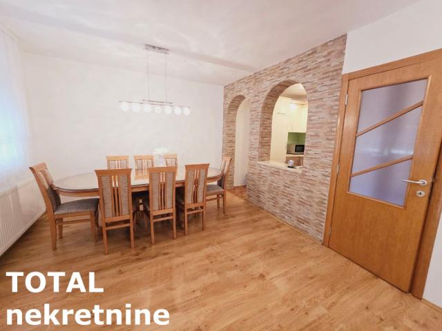 KUćA PETROVARADIN, 245000€