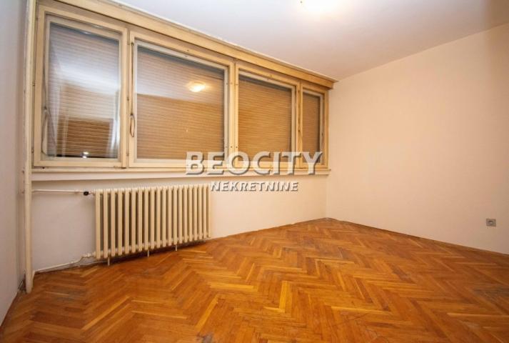 Voždovac, Medaković 2, Radovana Simića Cige, 2. 5, 63m2, 130000EUR