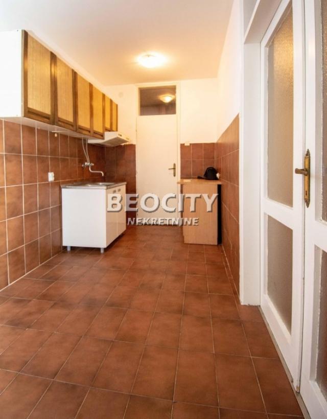 Voždovac, Medaković 2, Radovana Simića Cige, 2. 5, 63m2, 130000EUR