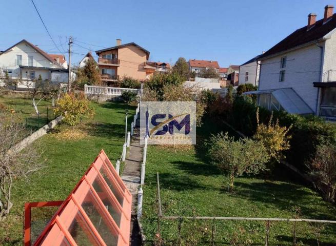 Lux nova kuća 300m2 na 11 ari