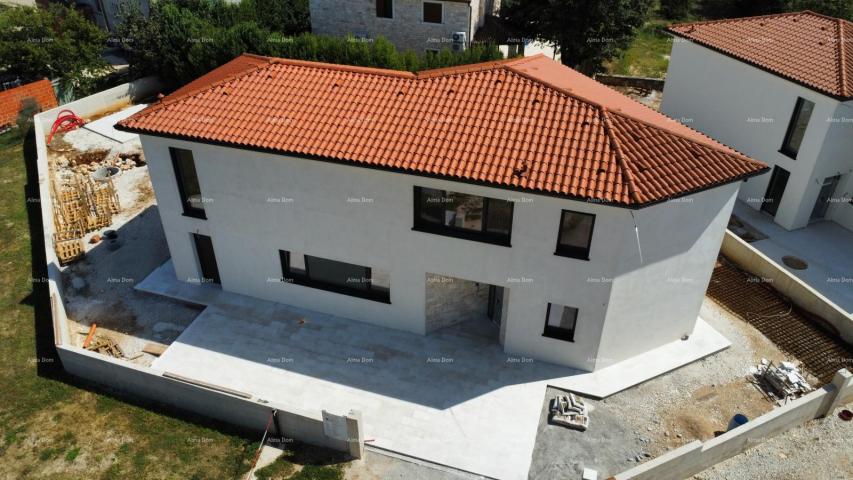 Haus Luxuriöses, modernes Haus mit Swimmingpool im Bau, Sveti Lovreč,Poreč!