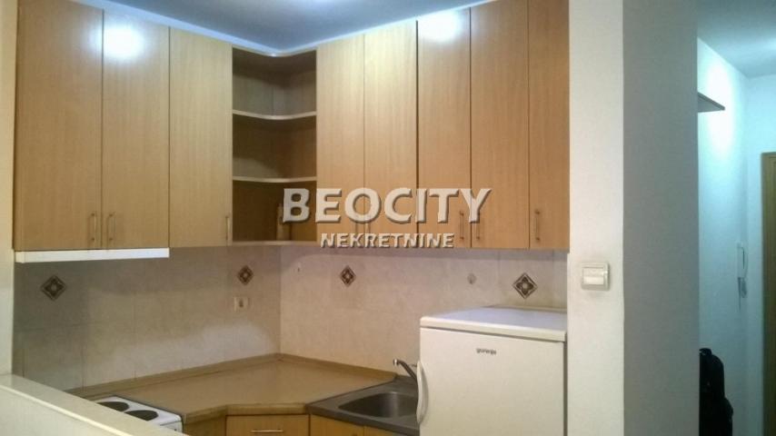 Novi Sad, Centar, Vojvode Šupljikca, 2. 0, 40m2, 400EUR