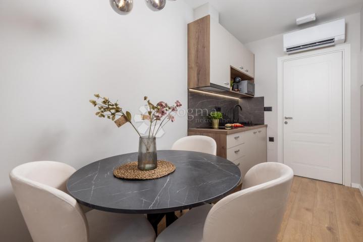 Flat Centar, Rijeka, 22m2