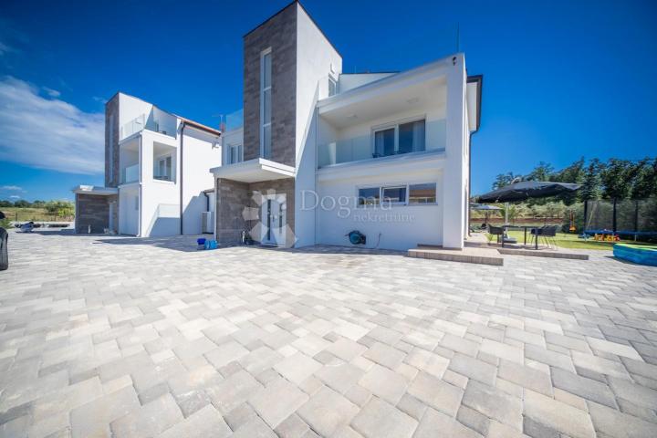 Haus Poreč, 360m2