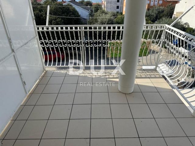 OTOK PAG, MANDRE - 2s+db apartman s pogledom na more