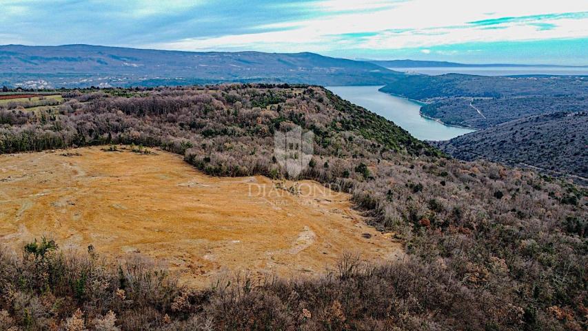 Zemljište Barban, 44. 991m2