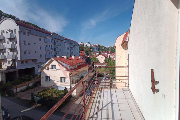 
				Prodaja stana, Beograd, Rakovica
			