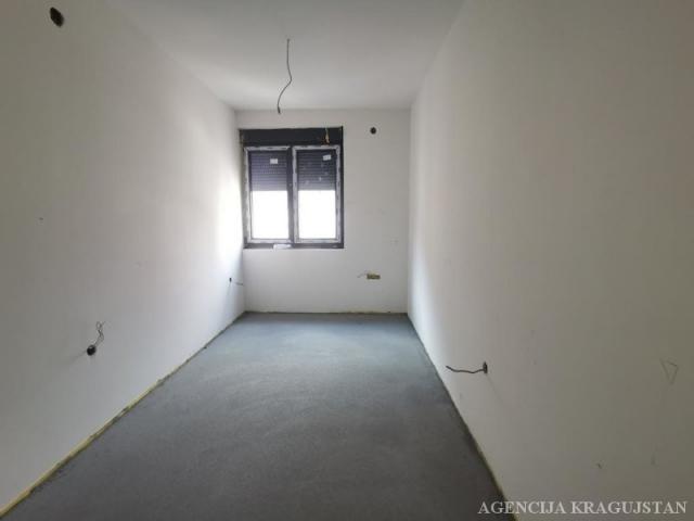 Prodaja, Stan, 60. 00m2 , Centar