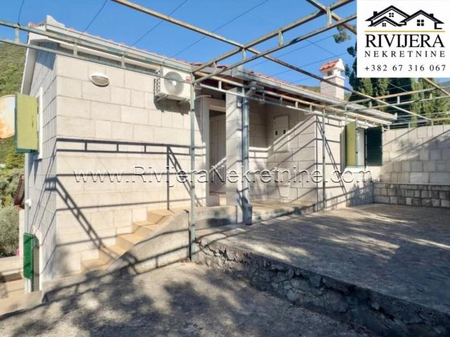 House for sale in Zanjice Herceg Novi Needs Legalization