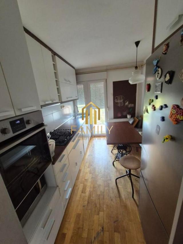 Pet friendly moderan trosoban stan za izdavanje - 63m2, Grbavica