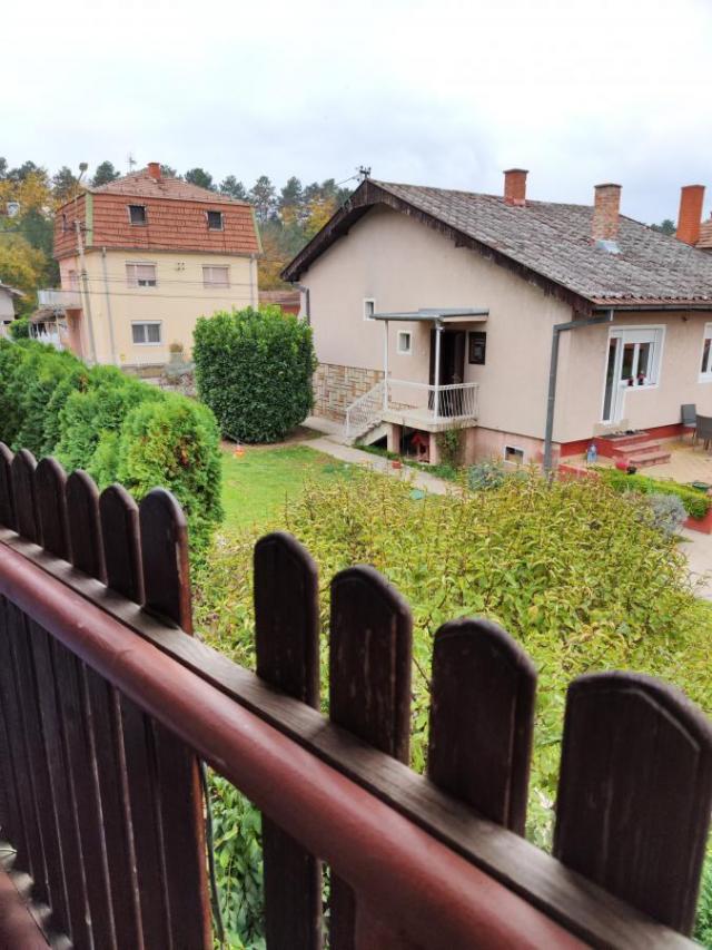 Apartment in a house in Levč of 72m2 in a city location at the price of a one-room apartment