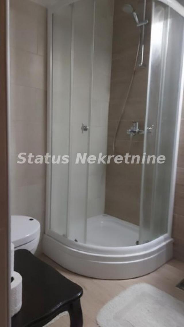 Salajka-Namešten Jednoiposoban stan 45 m2 sa Liftom-Zakupnina 400e-065/385 8880