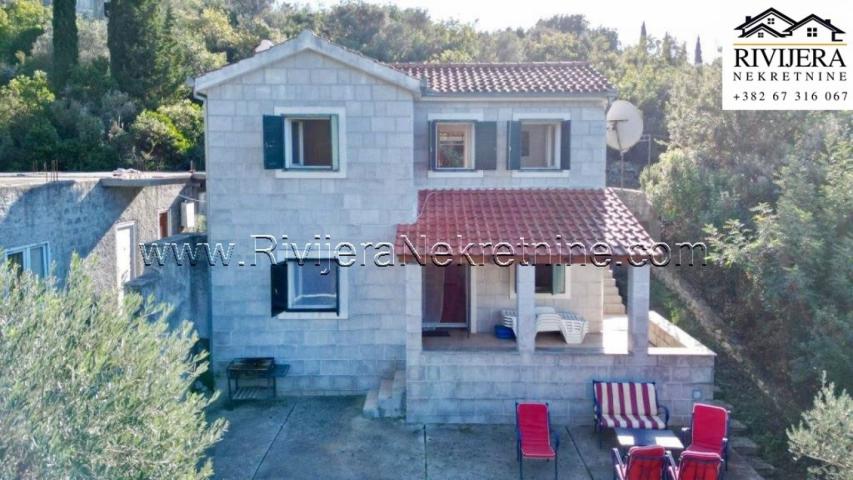 House for sale in Zanjice Herceg Novi Needs Legalization